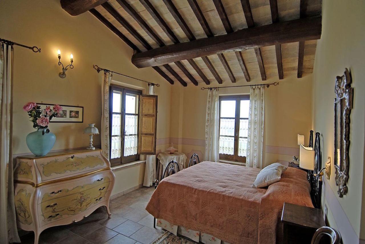 Genius Loci Country Inn Bevagna Exterior photo